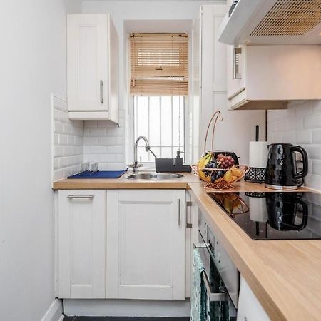 Stunning 2-Bed Apt - Free Parking - Camden - Central - Zoo - Shop - Events Londra Exterior foto