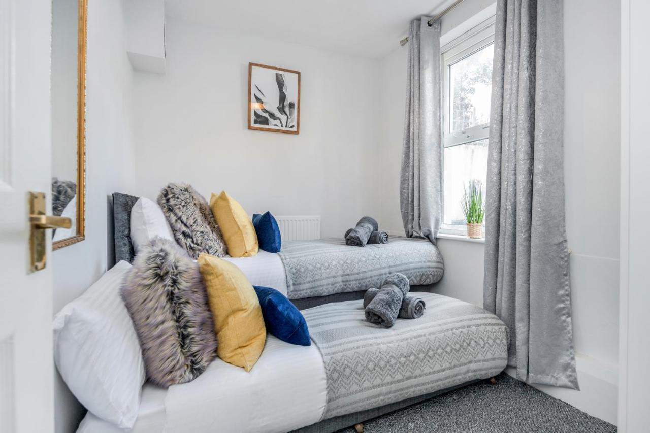 Stunning 2-Bed Apt - Free Parking - Camden - Central - Zoo - Shop - Events Londra Exterior foto