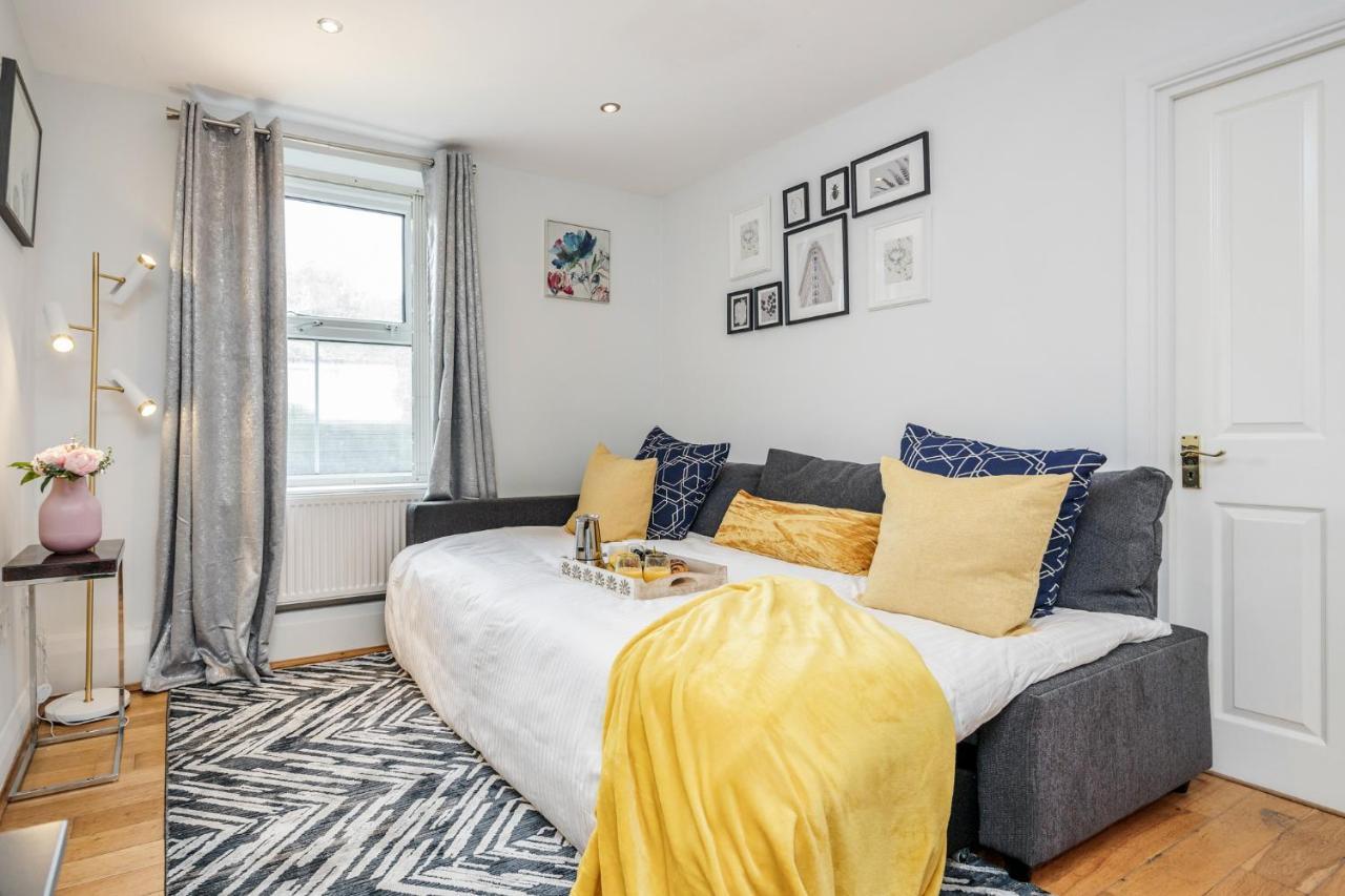 Stunning 2-Bed Apt - Free Parking - Camden - Central - Zoo - Shop - Events Londra Exterior foto