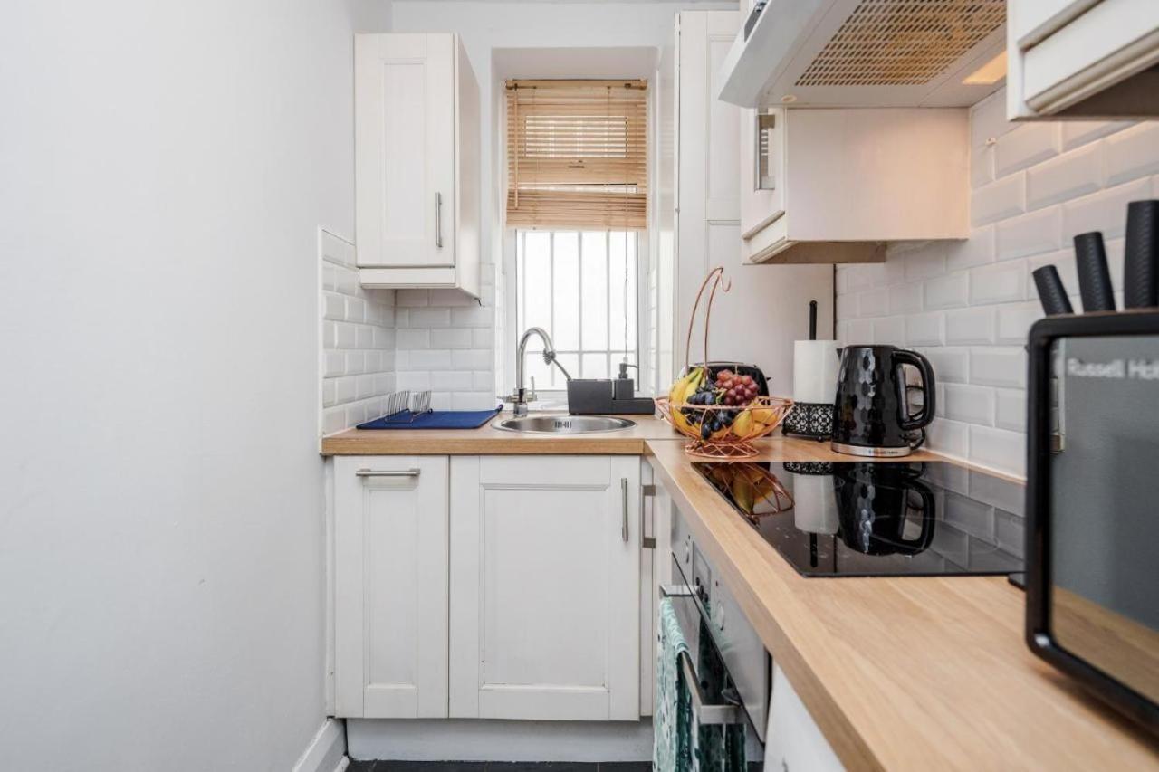 Stunning 2-Bed Apt - Free Parking - Camden - Central - Zoo - Shop - Events Londra Exterior foto